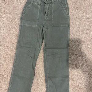 Faherty Green Women's Pants